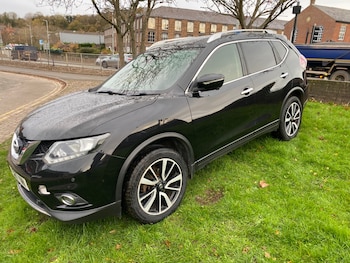 Used Nissan X-Trail 2017 for sale - 78040223: Photo