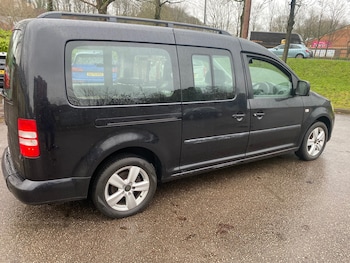Used Volkswagen Caddy Maxi Life 2012 for sale - 78484275: Photo