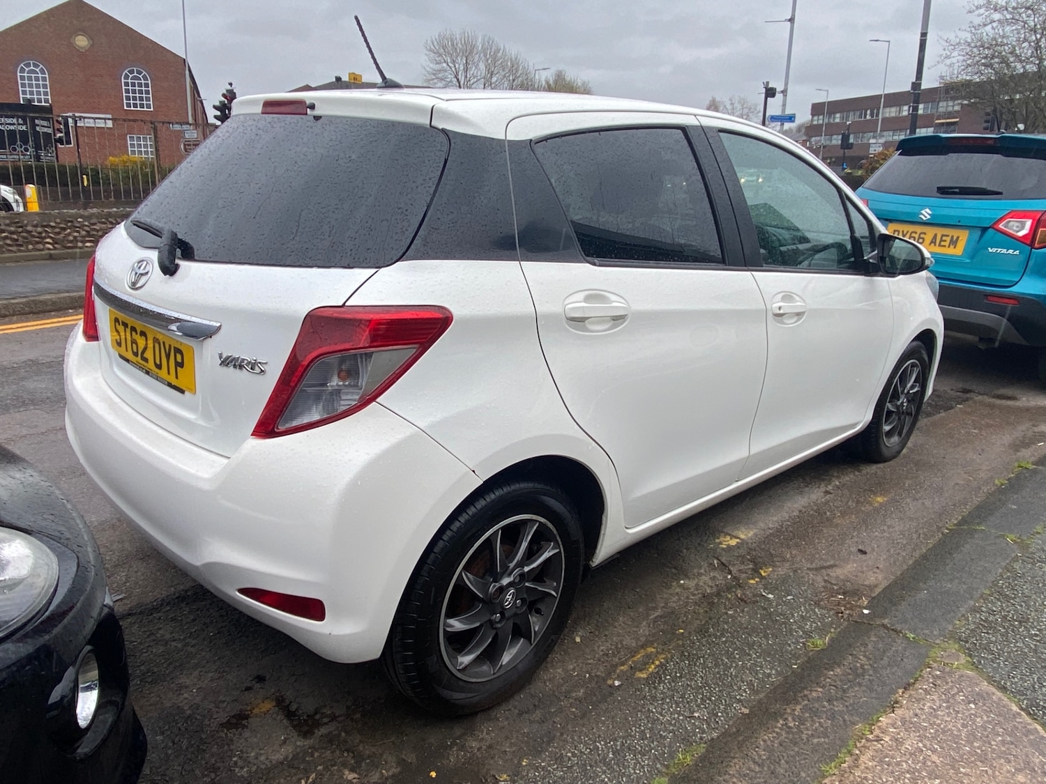 Used Toyota Yaris 2013 for sale - 78039555: Photo 4