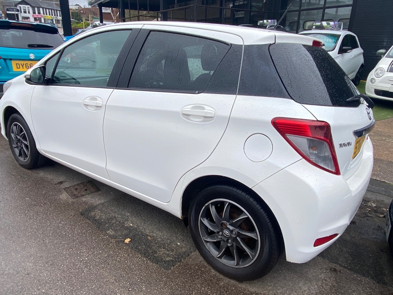 Used Toyota Yaris 2013 for sale - 78039555: Photo 6