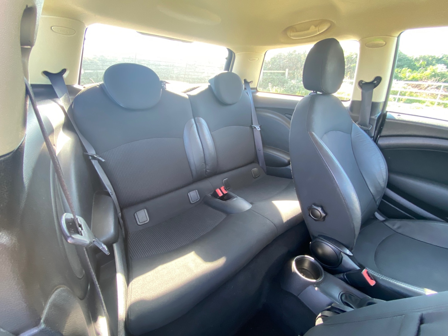 Used MINI Hatch 2011 for sale - 78040327: Photo 10