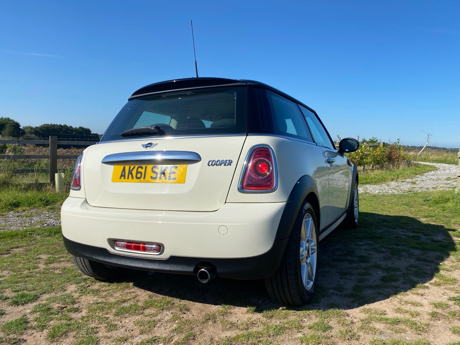 Used MINI Hatch 2011 for sale - 78040327: Photo 6