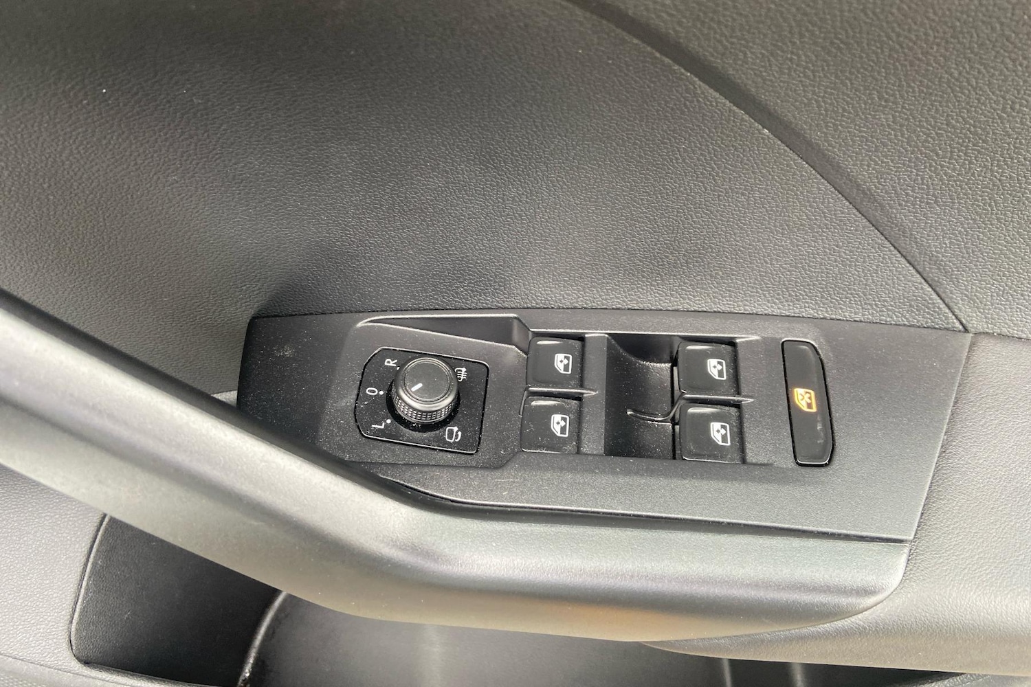 Used Volkswagen T-Cross 2022 for sale - 76774490: Photo 15