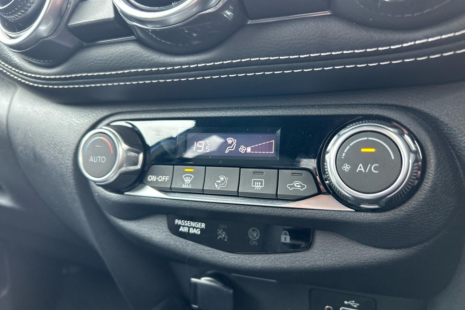 Used Nissan Juke 2023 for sale - 76442601: Photo 25