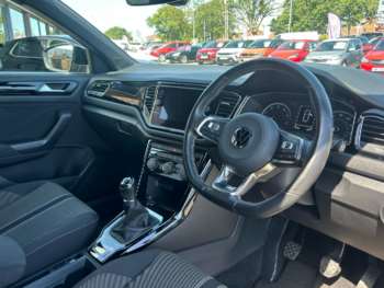 Used Volkswagen T-Roc 2021 for sale - 75156234: Photo