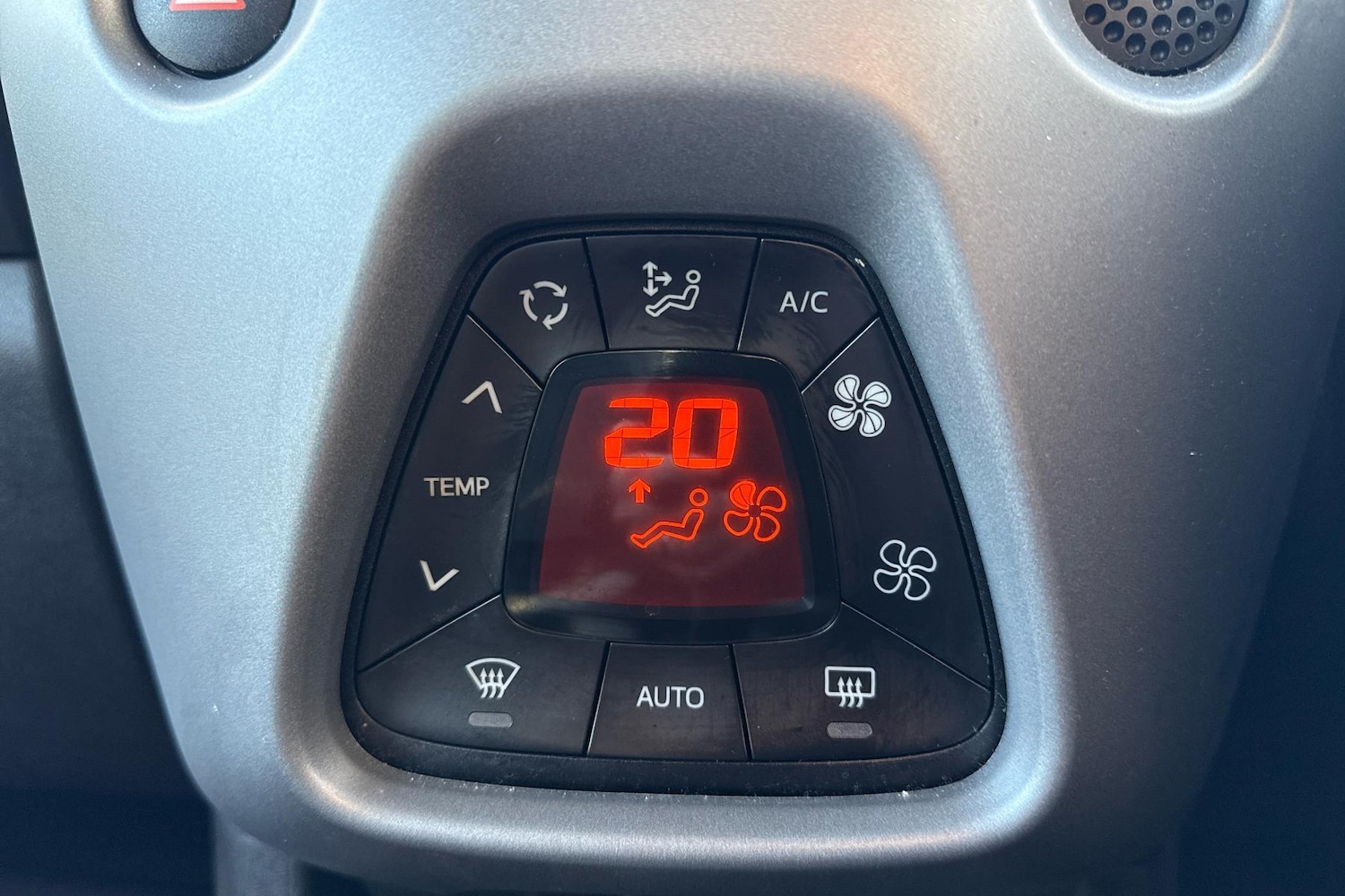 Used Toyota AYGO 2020 for sale - 76732585: Photo 25