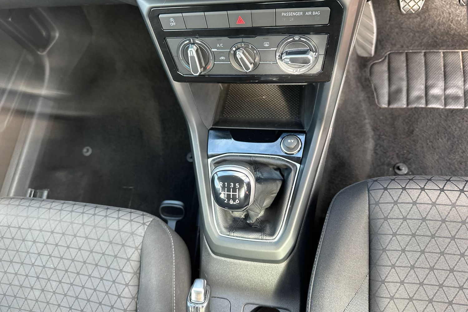 Used Volkswagen T-Cross 2023 for sale - 76329059: Photo 14