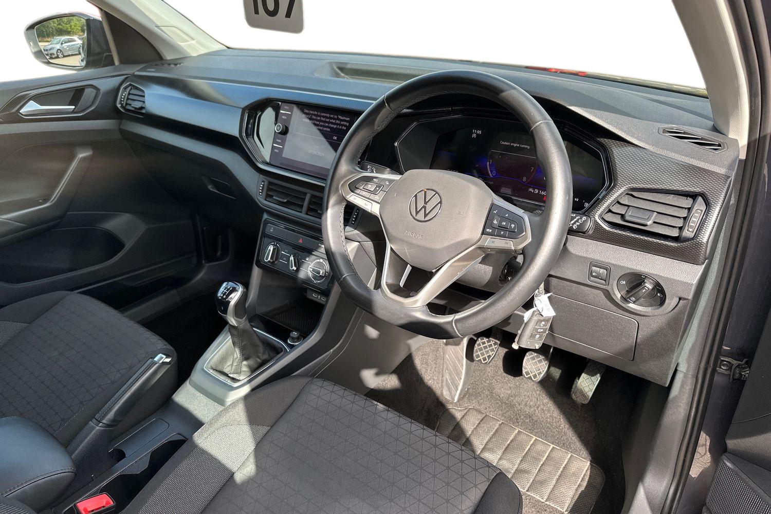 Used Volkswagen T-Cross 2023 for sale - 76329059: Photo 2