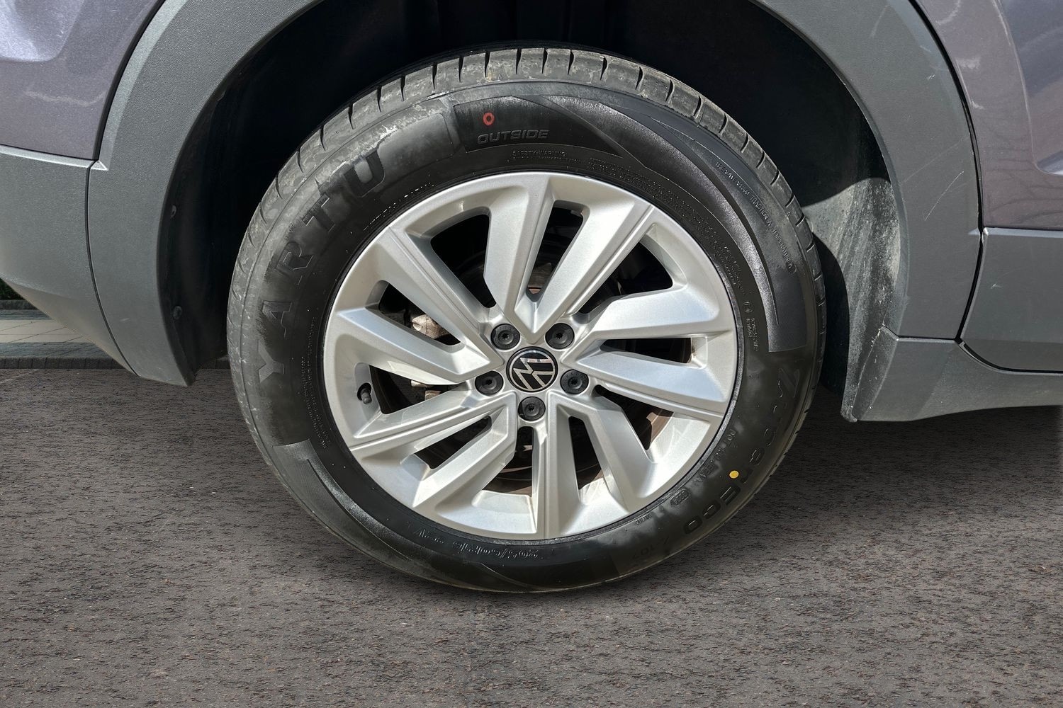 Used Volkswagen T-Cross 2023 for sale - 76329059: Photo 3