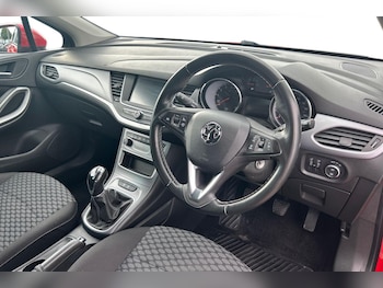 Used Vauxhall Astra 2019 for sale - 79443621: Photo