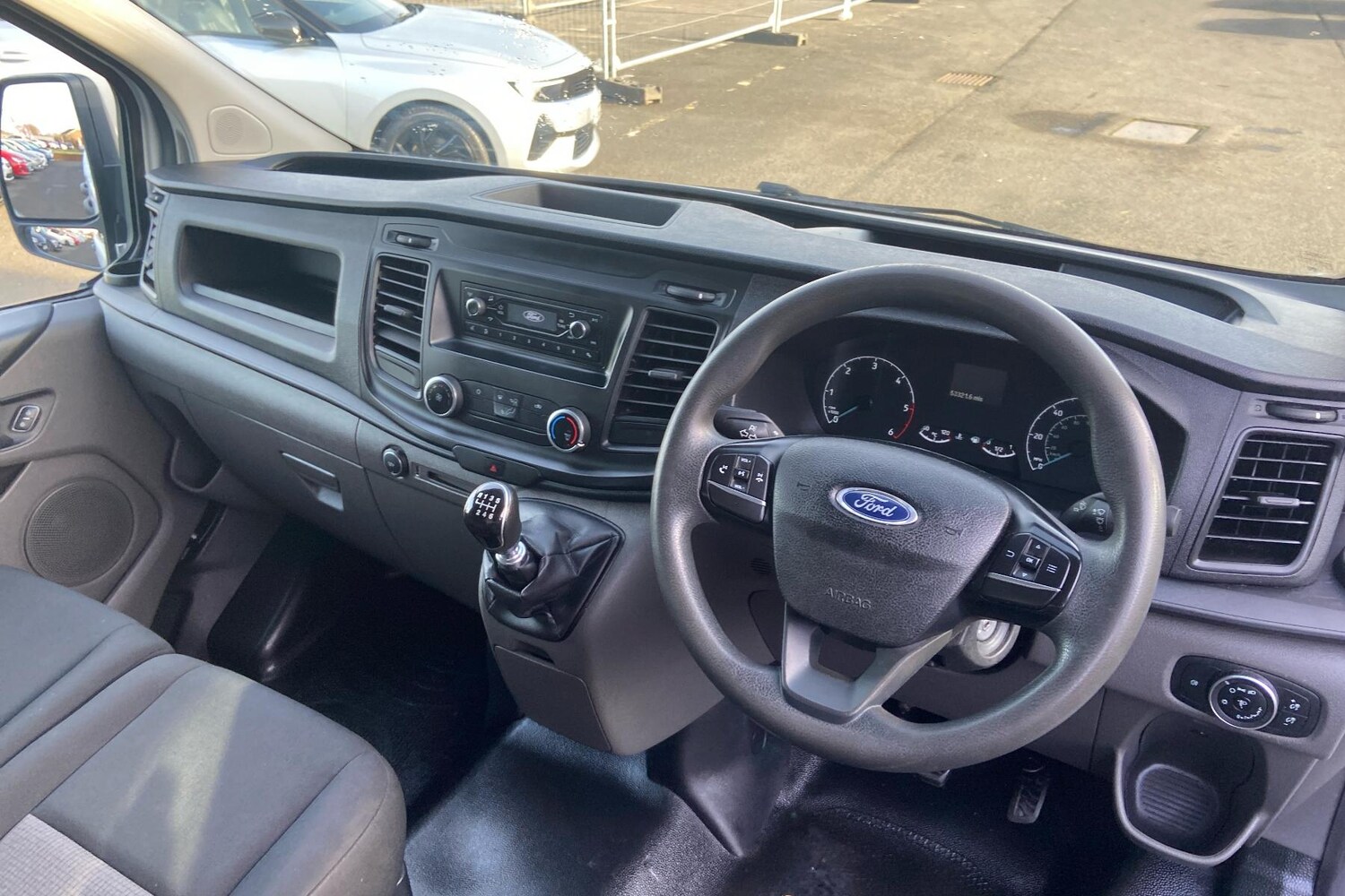Used Ford Transit Custom 2018 for sale - 72805682: Photo 4