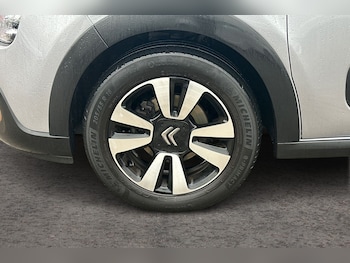 Used Citroen C3 2023 for sale - 77527939: Photo