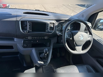 Used Vauxhall Vivaro 2019 for sale - 75861011: Photo