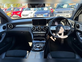 Used Mercedes-Benz C-Class 2019 for sale - 75944200: Photo 4