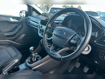 Used Ford Fiesta 2019 for sale - 76774434: Photo