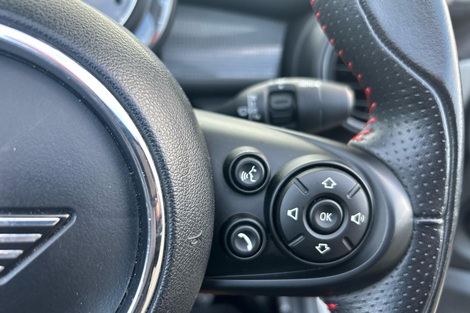 Used MINI Convertible 2019 for sale - 76476220: Photo 21