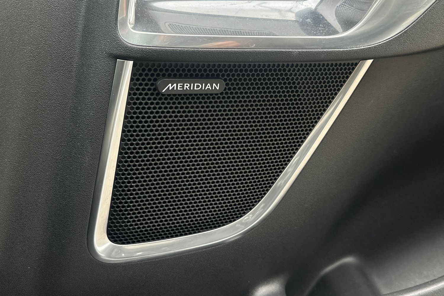 Used Jaguar E-Pace 2018 for sale - 76401576: Photo 25