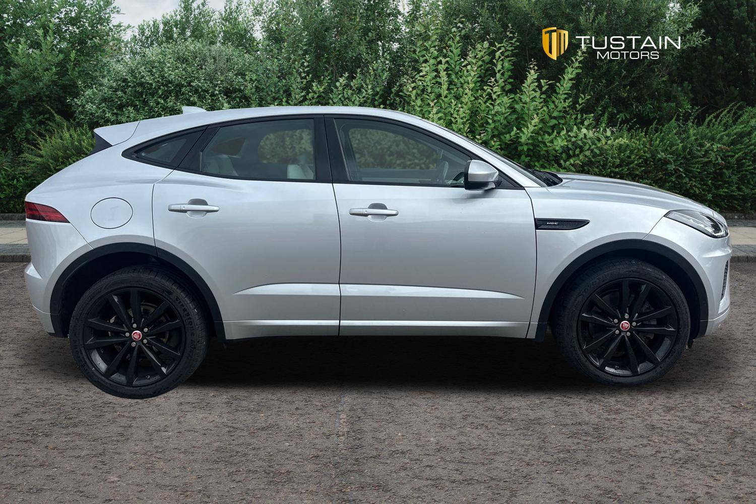Used Jaguar E-Pace 2018 for sale - 76401576: Photo 8