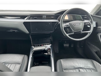 Used Audi e-tron 2020 for sale - 78937102: Photo