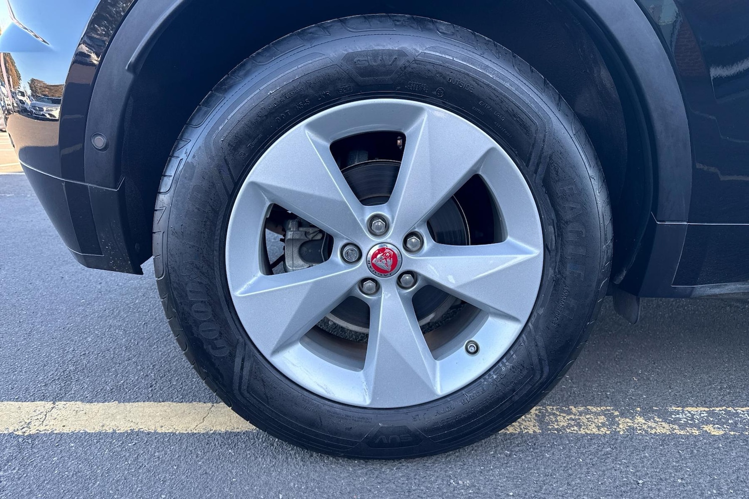 Used Jaguar E-Pace 2018 for sale - 75993594: Photo 3