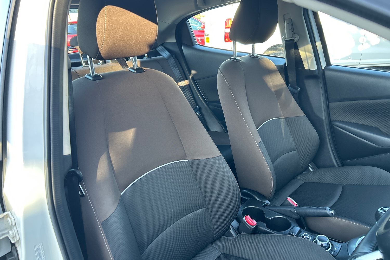 Used Mazda Mazda2 2022 for sale - 77758218: Photo 15