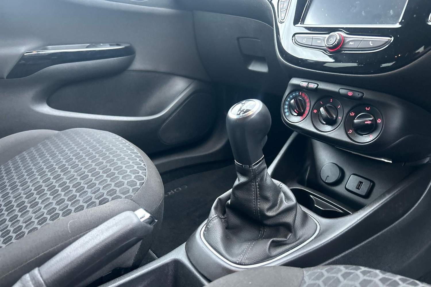 Used Vauxhall Corsa 2018 for sale - 76564652: Photo 14