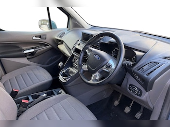 Used Ford Tourneo Connect 2021 for sale - 79282117: Photo