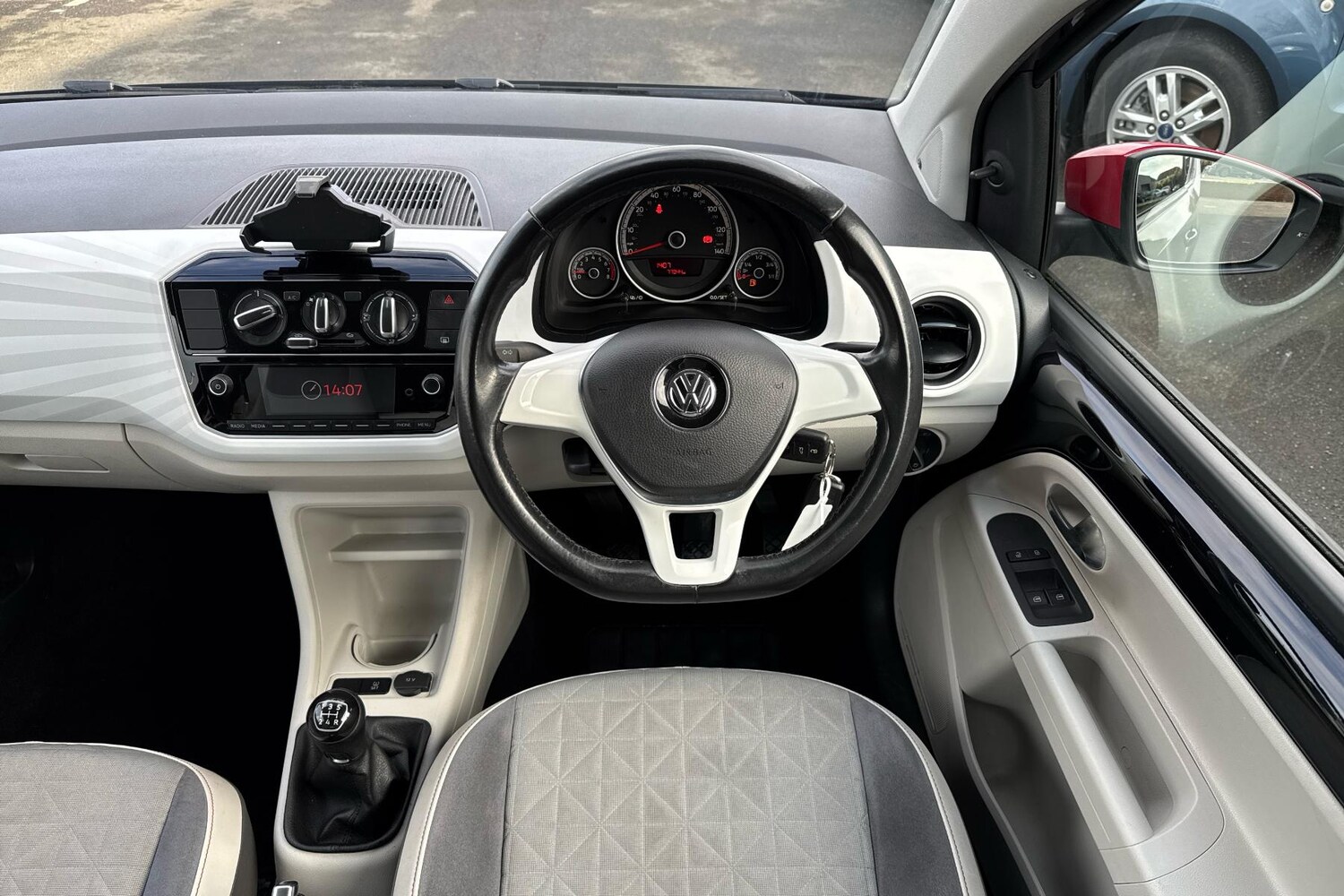 Used Volkswagen up! 2016 for sale - 77577579: Photo 16