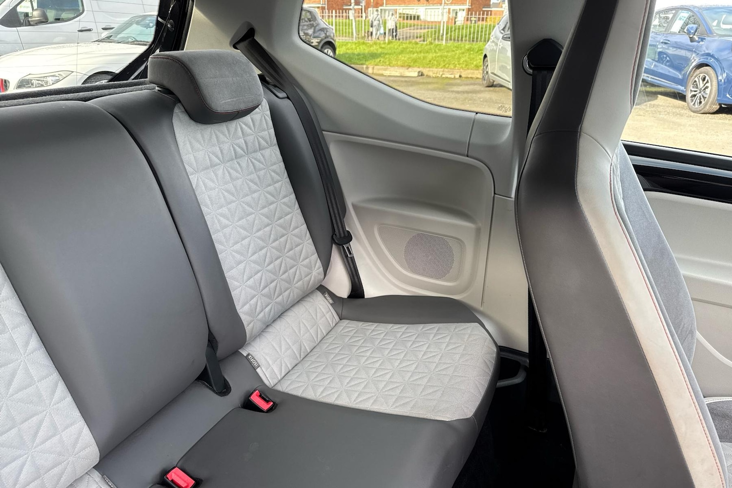 Used Volkswagen up! 2016 for sale - 77577579: Photo 19