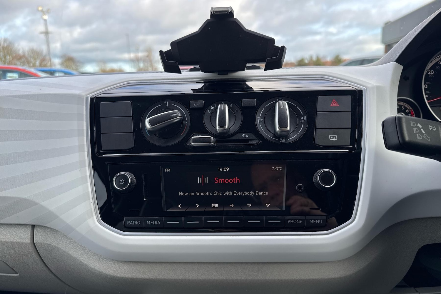 Used Volkswagen up! 2016 for sale - 77577579: Photo 20