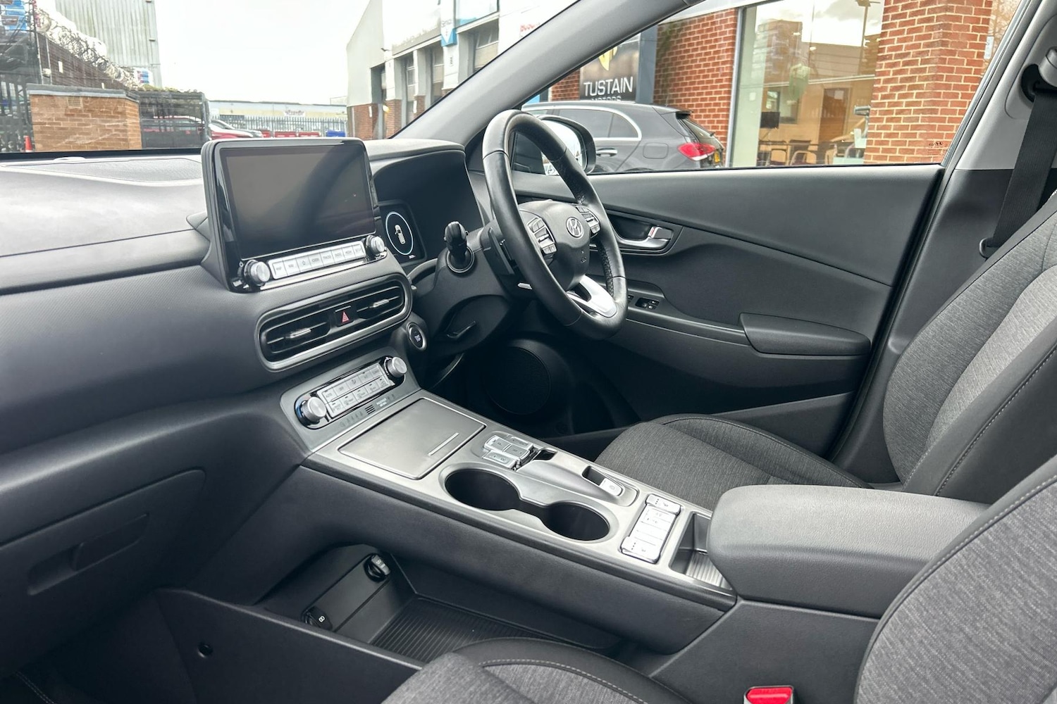 Used Hyundai KONA 2021 for sale - 76435971: Photo 5