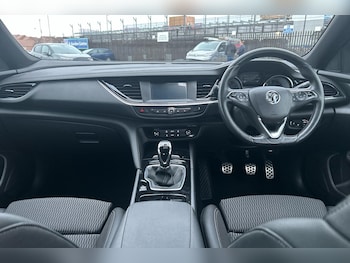 Used Vauxhall Insignia 2019 for sale - 77000373: Photo