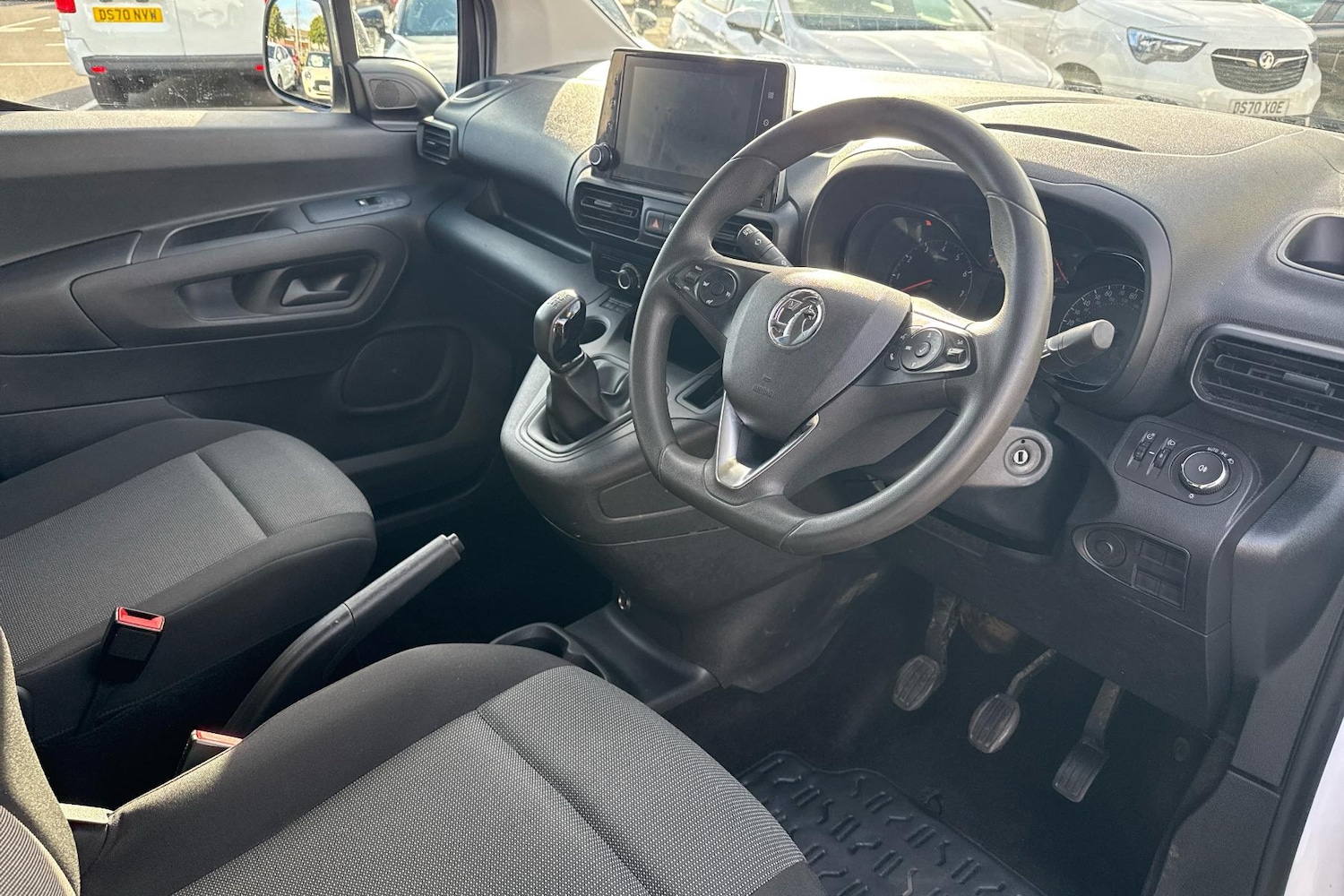 Used Vauxhall Combo 2020 for sale - 75593533: Photo 2