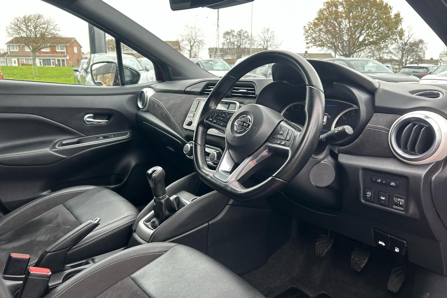 Used Nissan Micra 2023 for sale - 76705365: Photo 2