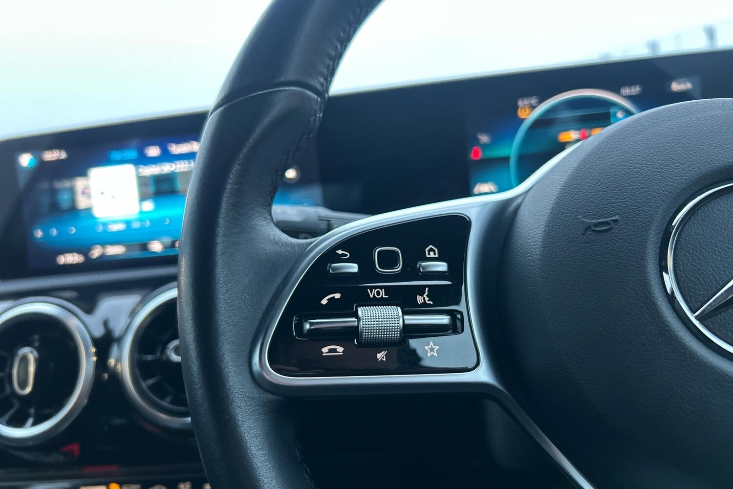 Used Mercedes-Benz A-Class 2018 for sale - 77862952: Photo 22