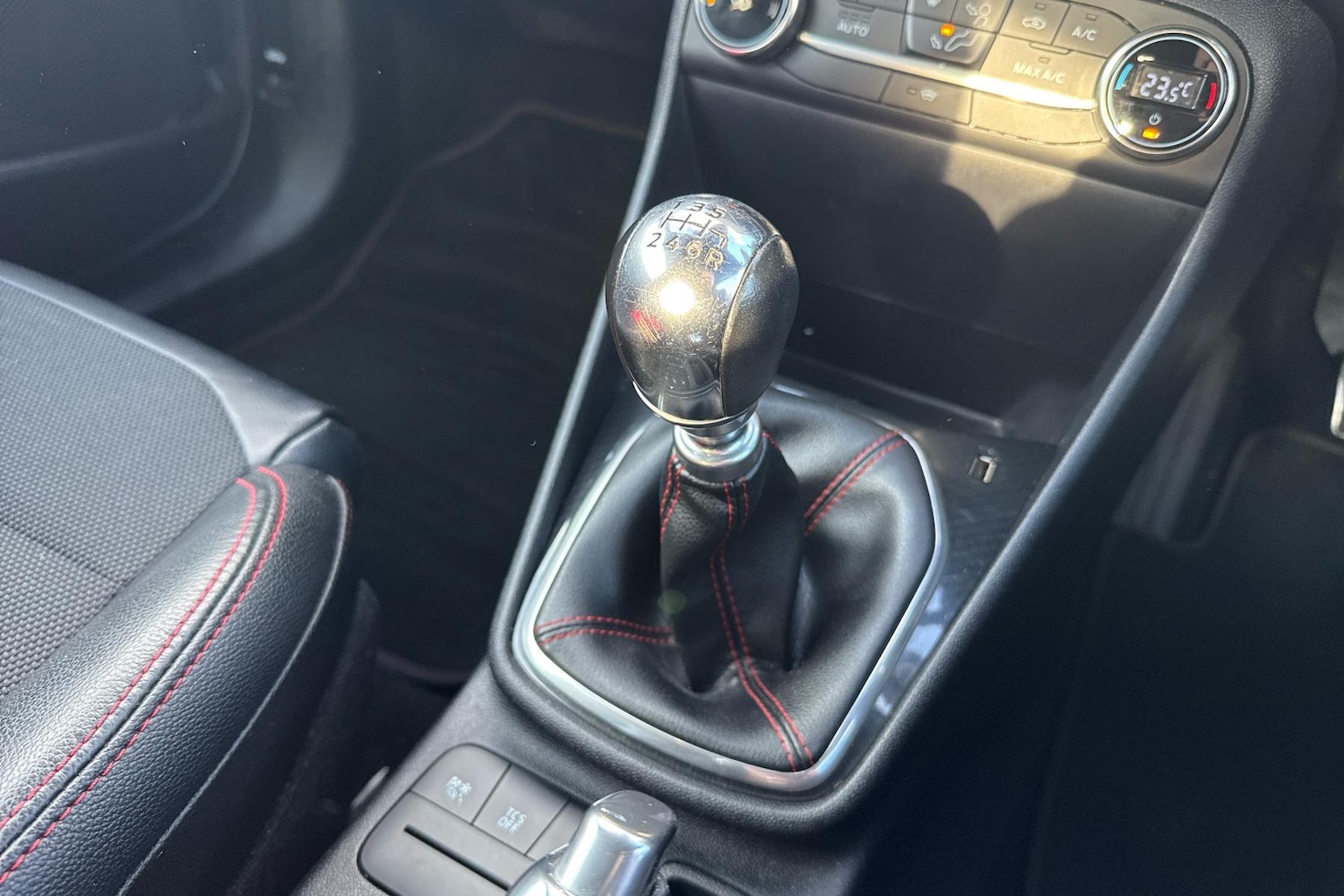 Used Ford Fiesta 2020 for sale - 76435986: Photo 14