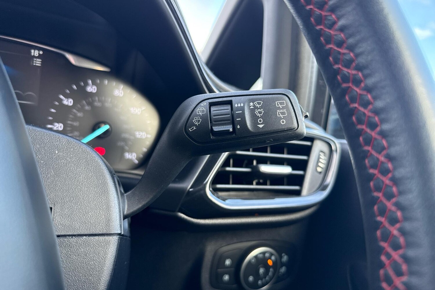 Used Ford Fiesta 2020 for sale - 76435986: Photo 18