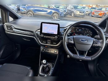 Used Ford Fiesta 2020 for sale - 76435986: Photo