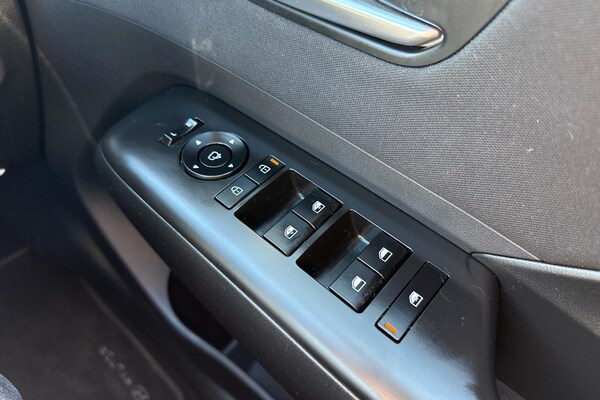 Used Hyundai KONA 2024 for sale - 75480430: Photo 19
