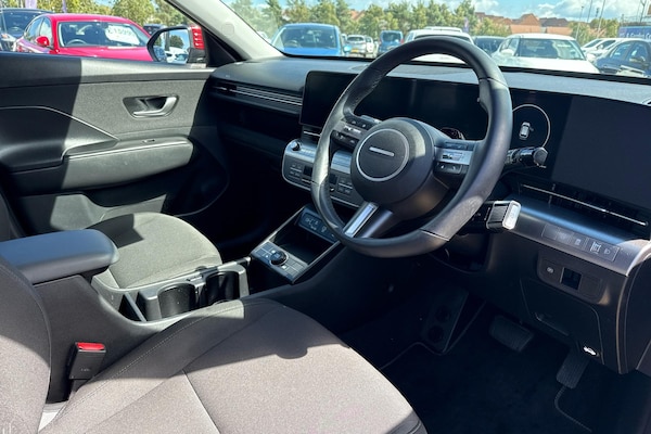 Used Hyundai KONA 2024 for sale - 75480430: Photo 2