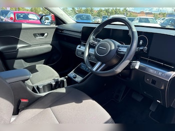 Used Hyundai KONA 2024 for sale - 75480430: Photo