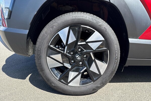 Used Hyundai KONA 2024 for sale - 75480430: Photo 3