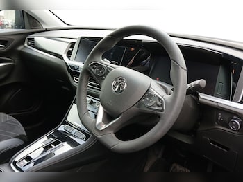 Used Vauxhall Grandland 2024 for sale - 78302965: Photo