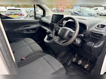 Used Citroen Berlingo 2021 for sale - 75672744: Photo
