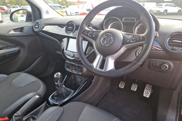 Used Vauxhall ADAM 2016 for sale - 76141351: Photo 2