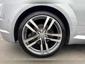 Used Audi TT 2017 for sale - 76133576: Photo