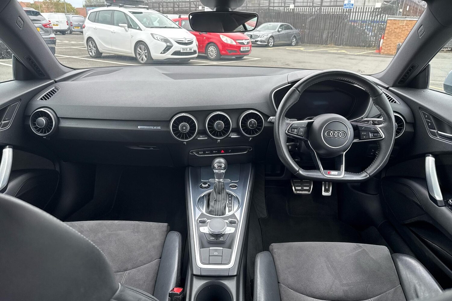 Used Audi TT 2017 for sale - 76133576: Photo 4