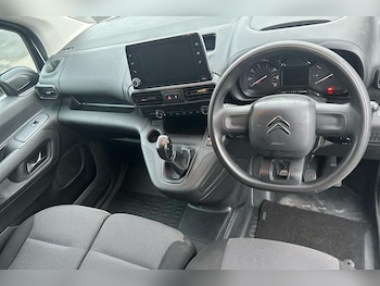 Used Citroen Berlingo 2021 for sale - 75672747: Photo