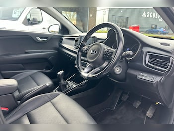 Used Kia Rio 2020 for sale - 76564689: Photo