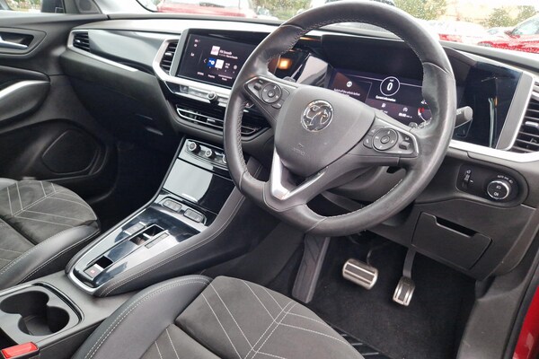 Used Vauxhall Grandland 2023 for sale - 75637612: Photo 2
